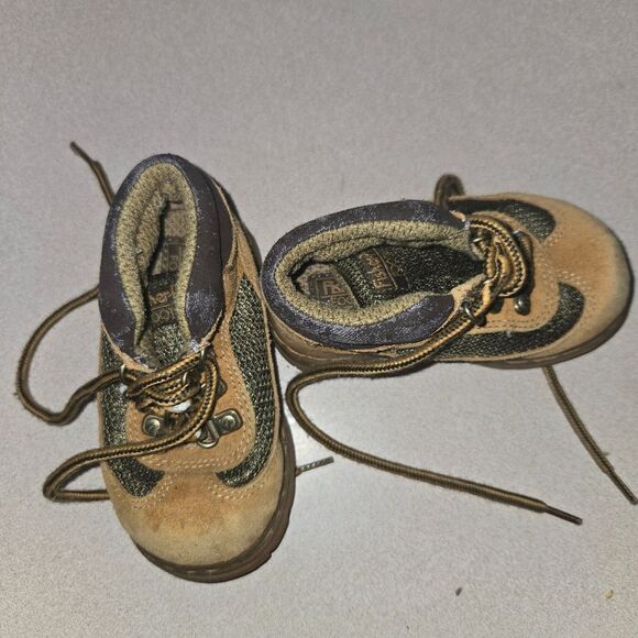 Fisher-Price Tan and Black Rugged Boots - Picture 1 of 8